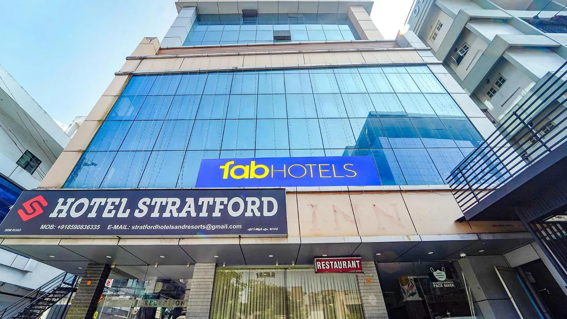 Fabhotel Stratford Kochi 3*,  India