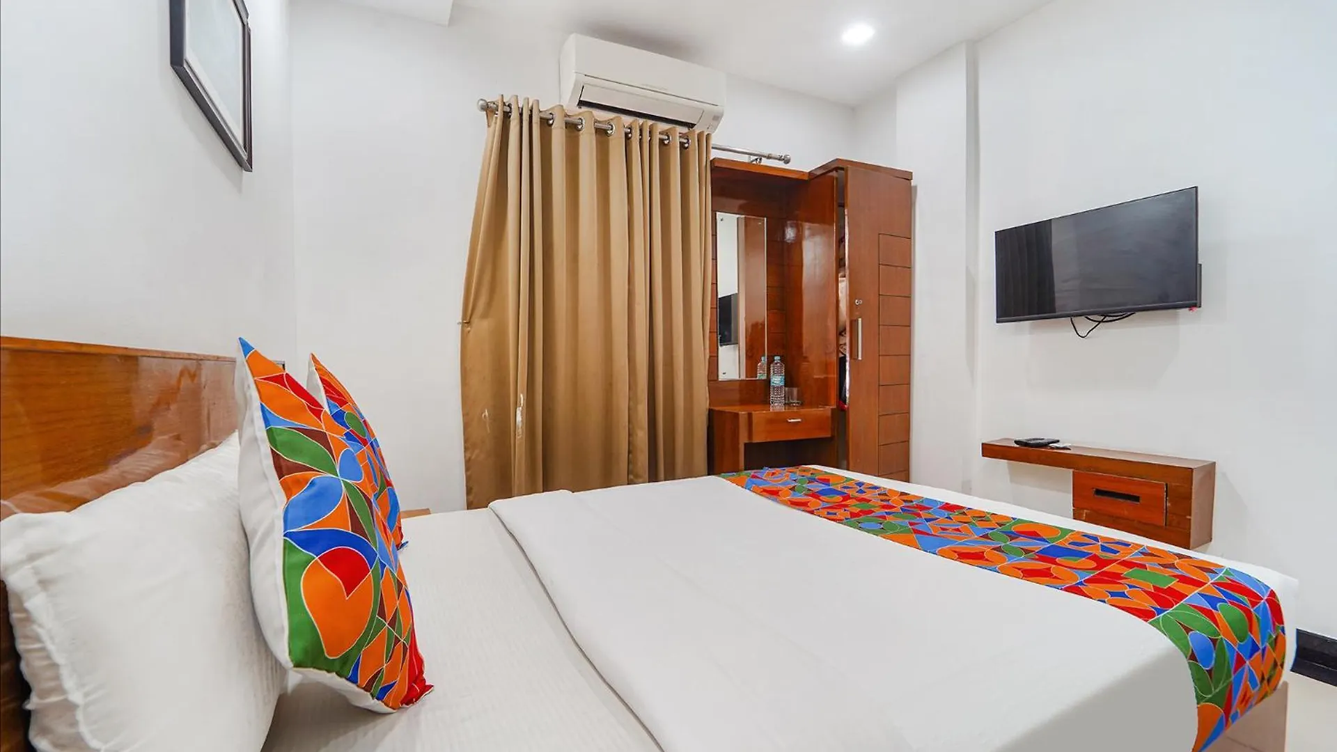 *** Hotel Fabhotel Stratford Kochi India