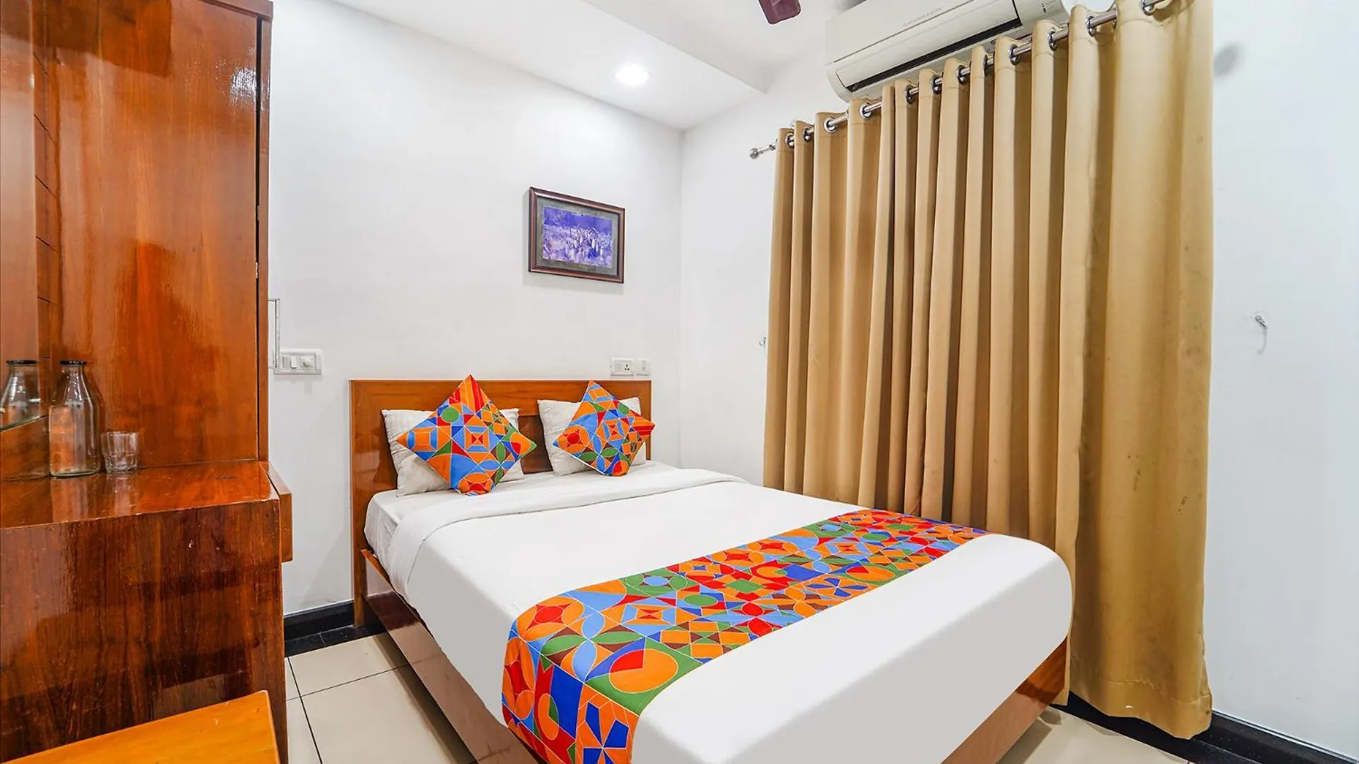Fabhotel Stratford Kochi Hotel